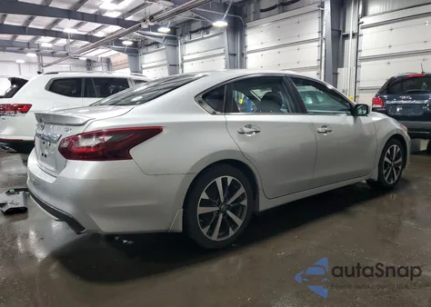2017 Nissan Altima 2.5 из США, поврежденный, VIN 1N4AL3AP9HC277173